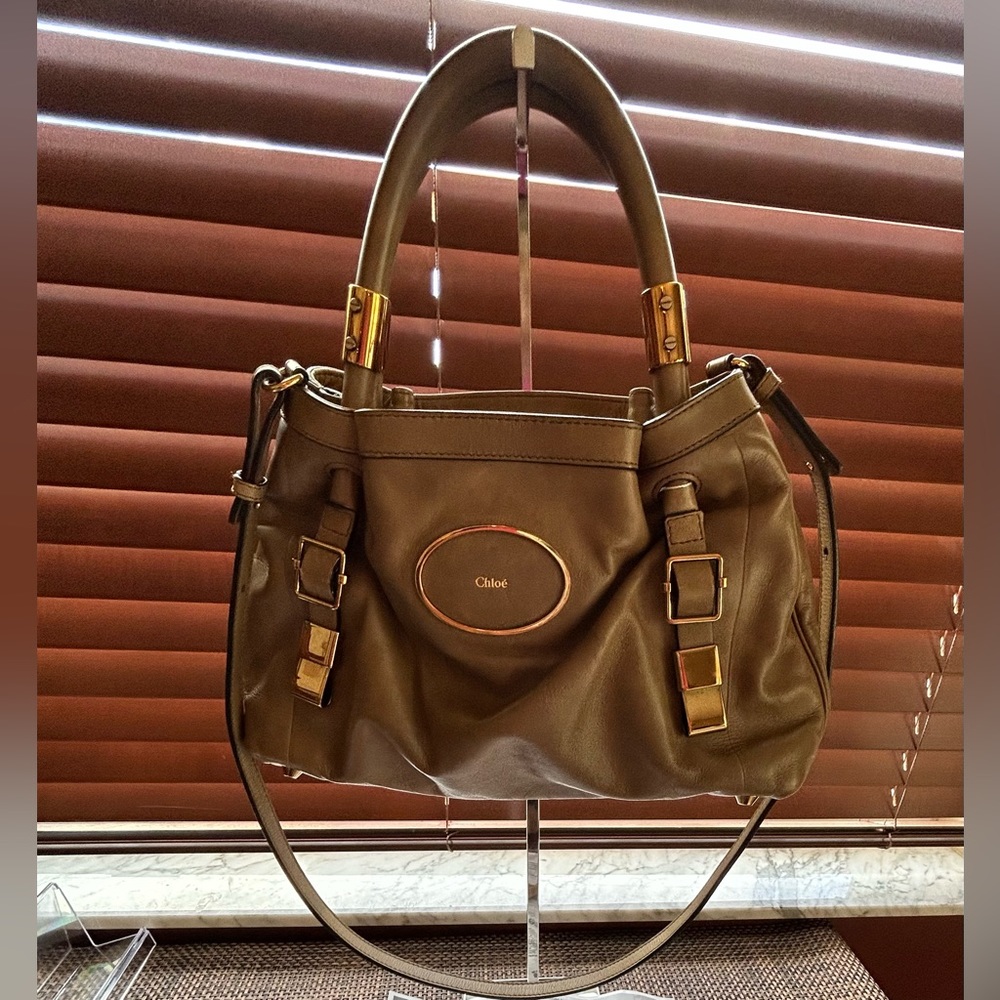 Chloe Victoria Leather Handbag